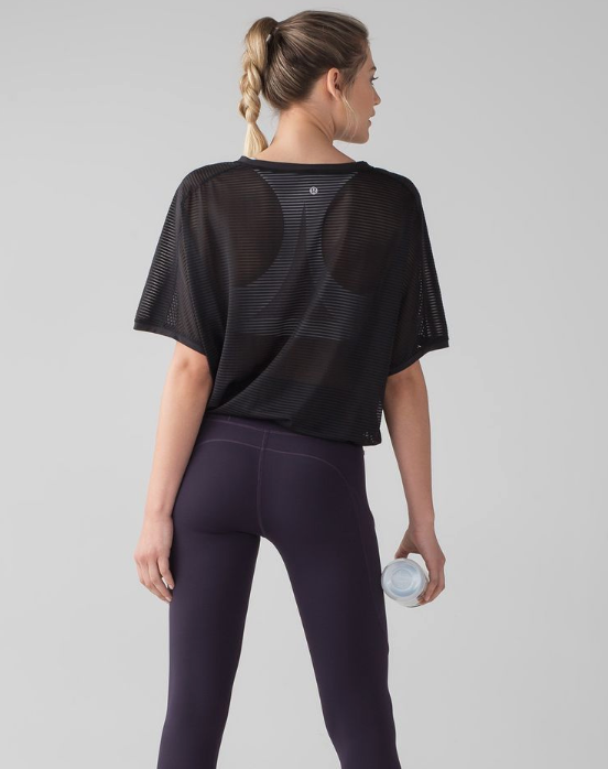 Lululemon Lean In Short Sleeve Shirt in Black | Sz Approx Large