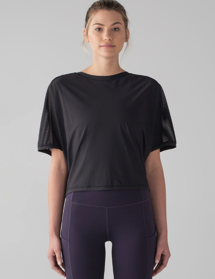 Lululemon Lean In Short Sleeve Shirt in Black | Sz Approx Large