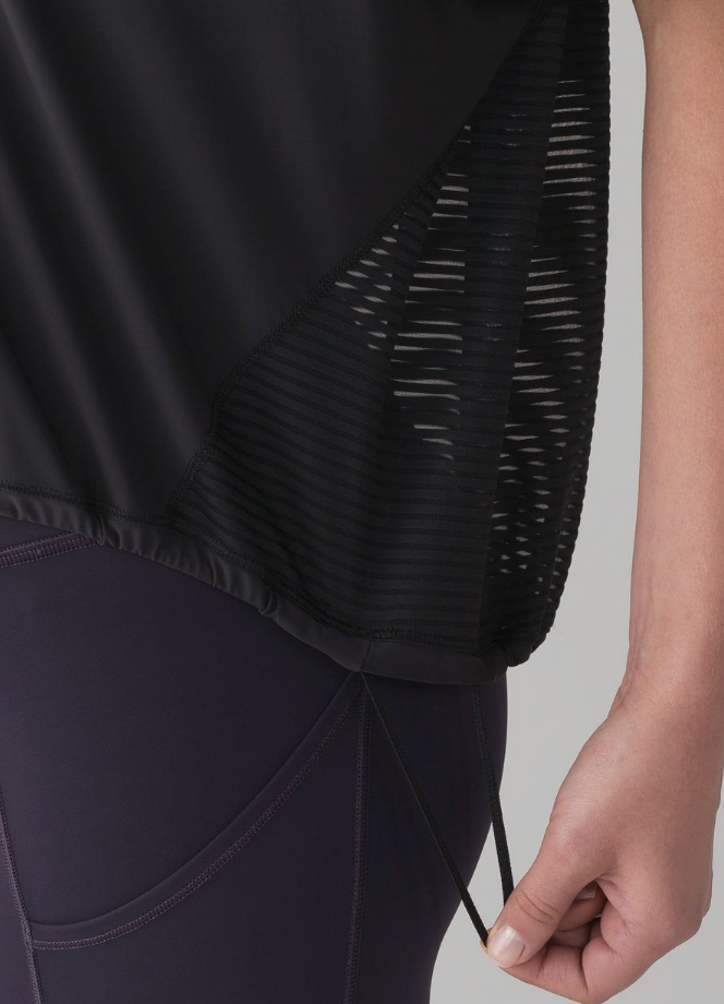 Lululemon Lean In Short Sleeve Shirt in Black | Sz Approx Large