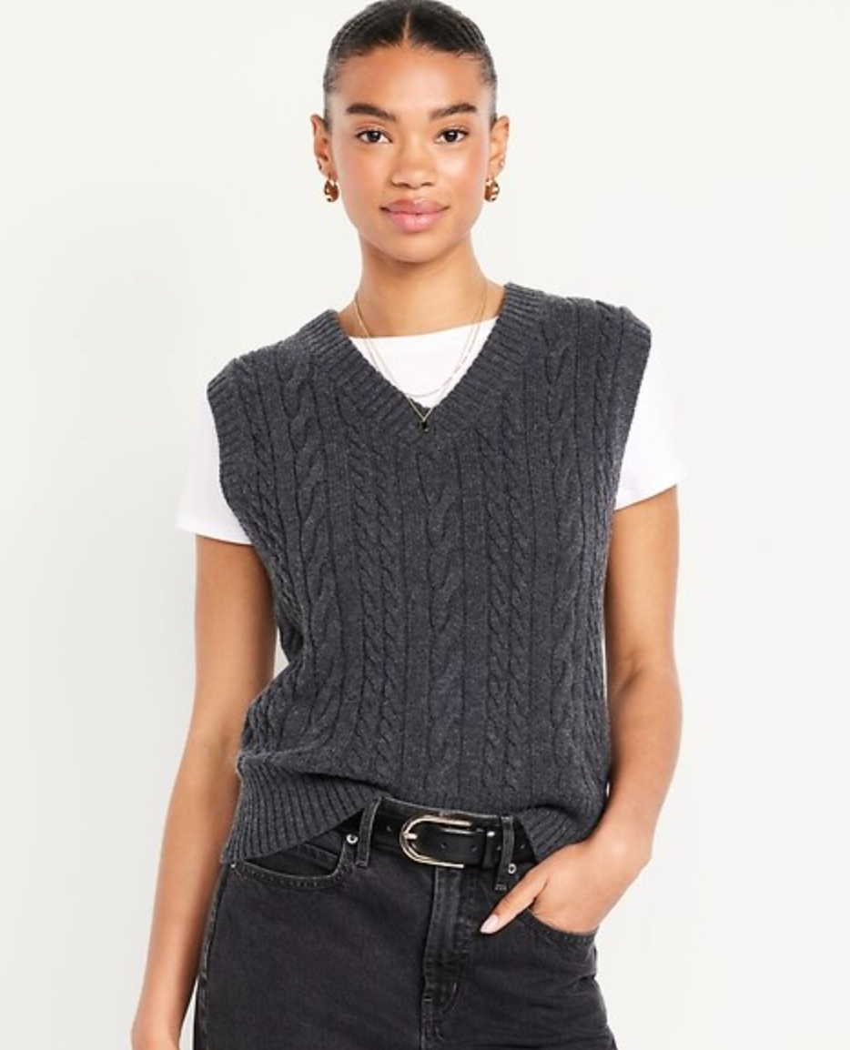 Old Navy Wool-Blend Cable-Knit Vest | Sz Small