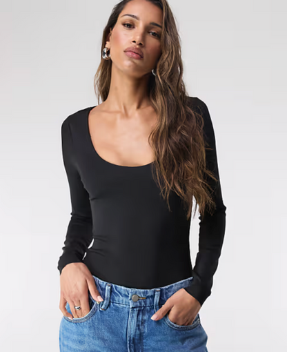 Good American Black Scoopneck | Sz 4 (XL)