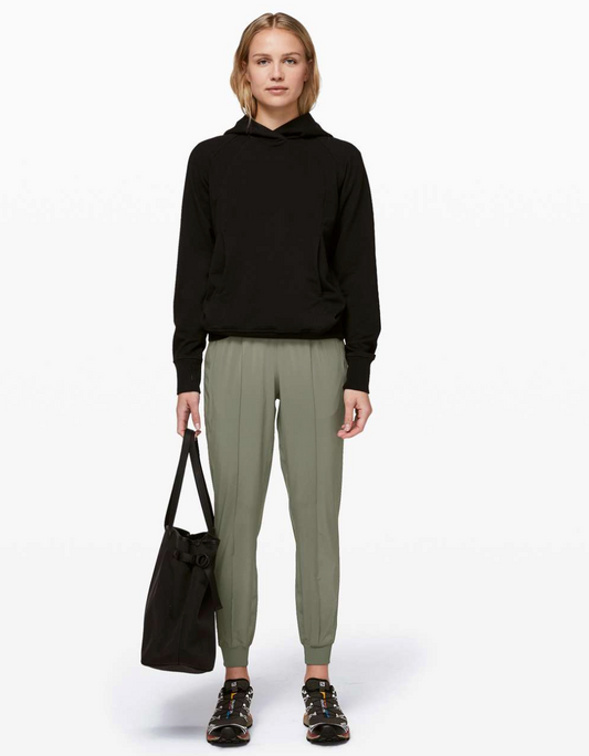 Lululemon Wanderer Jogger in Grey Sage | Sz 6