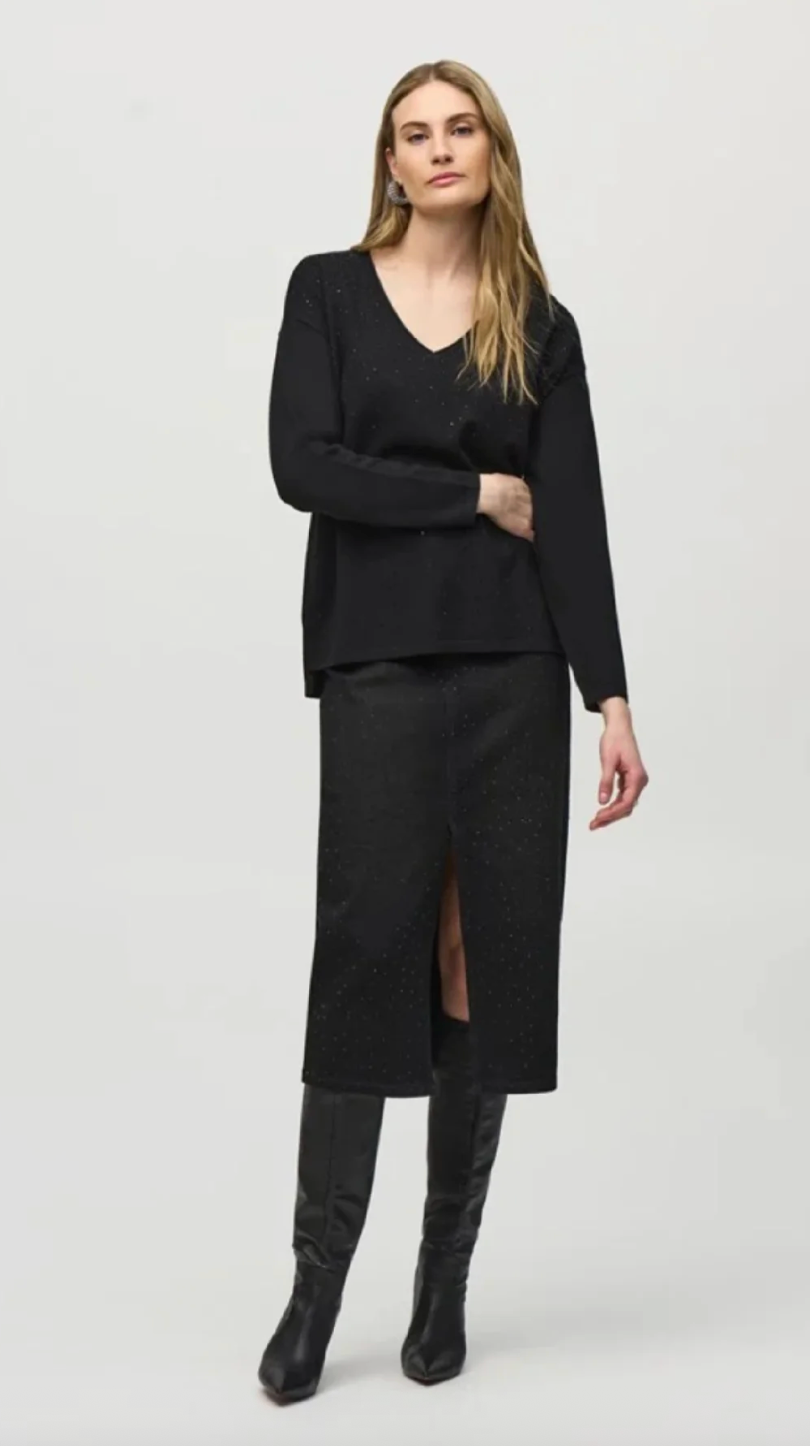 Joseph Ribkoff Soft V-neck Studded Sweater | Sz Medium (oversized)