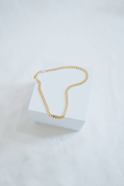 Sydney Rose Co: Gold Curb Chain Anklet 18K Filled Summer Staple